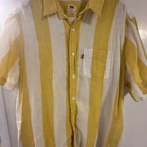 Levi's Men's Casual Yellow and White Striped Shirt
